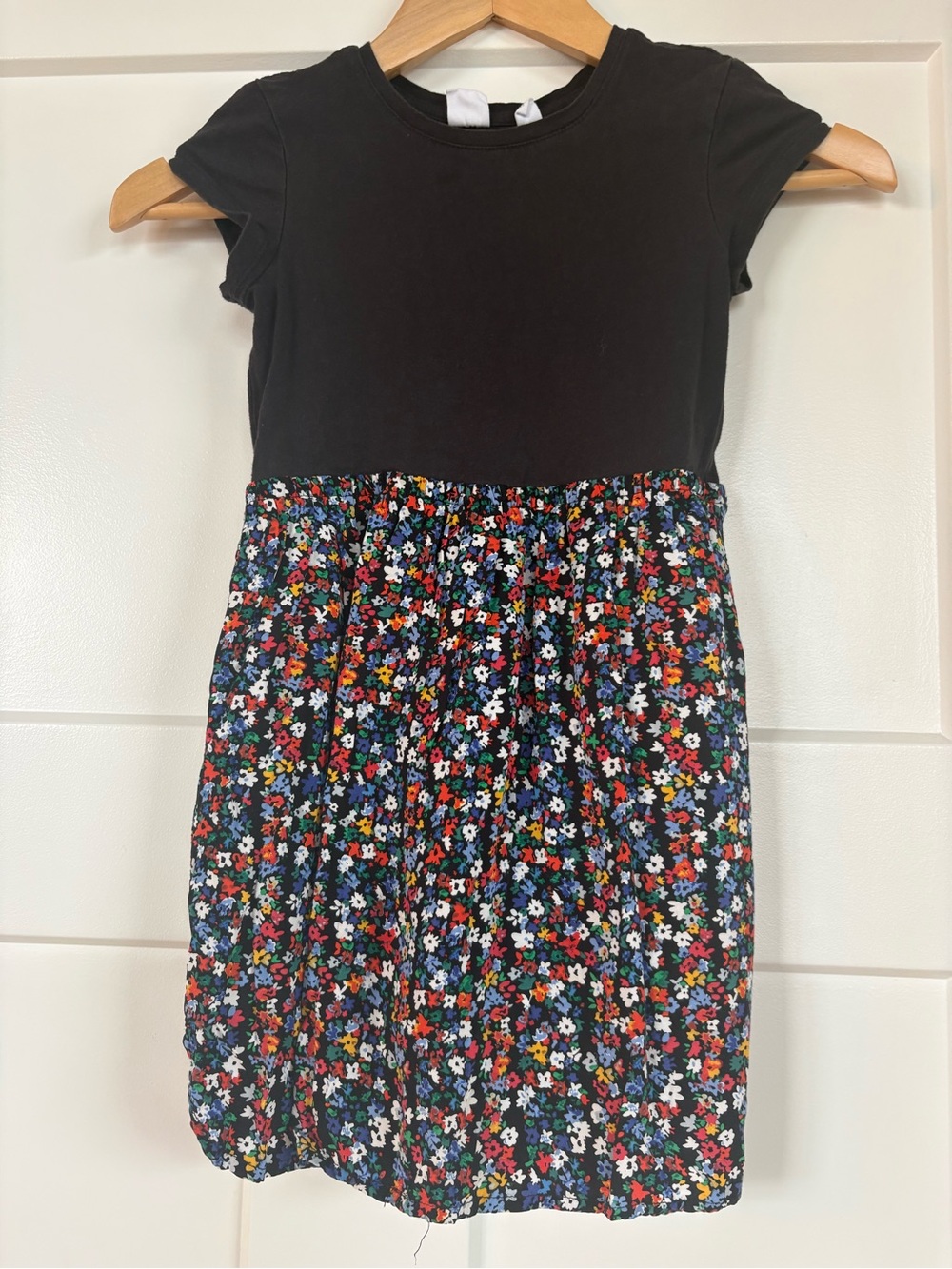 Gap Kids Multi-Colored Floral Skirt and with Black top Dress Size 6/7
